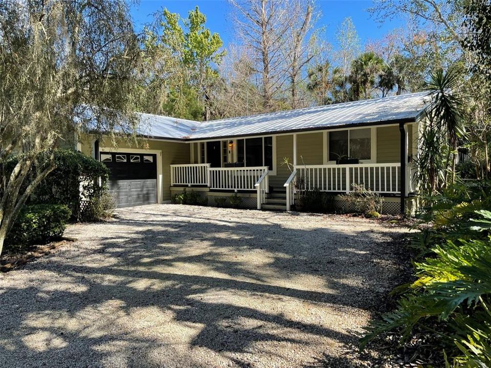 Vendido Recientemente: $550,000 (3 camas, 2 baños, 1608 Pies cuadrados)