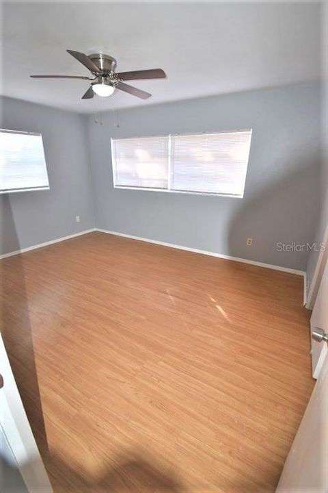 Recently Rented: $1,650 (3 beds, 1 baths, 1092 Square Feet)