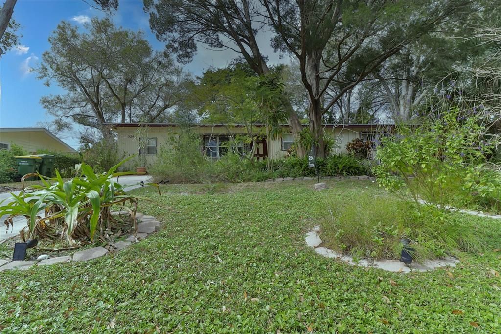 Recently Sold: $270,000 (4 beds, 2 baths, 1769 Square Feet)