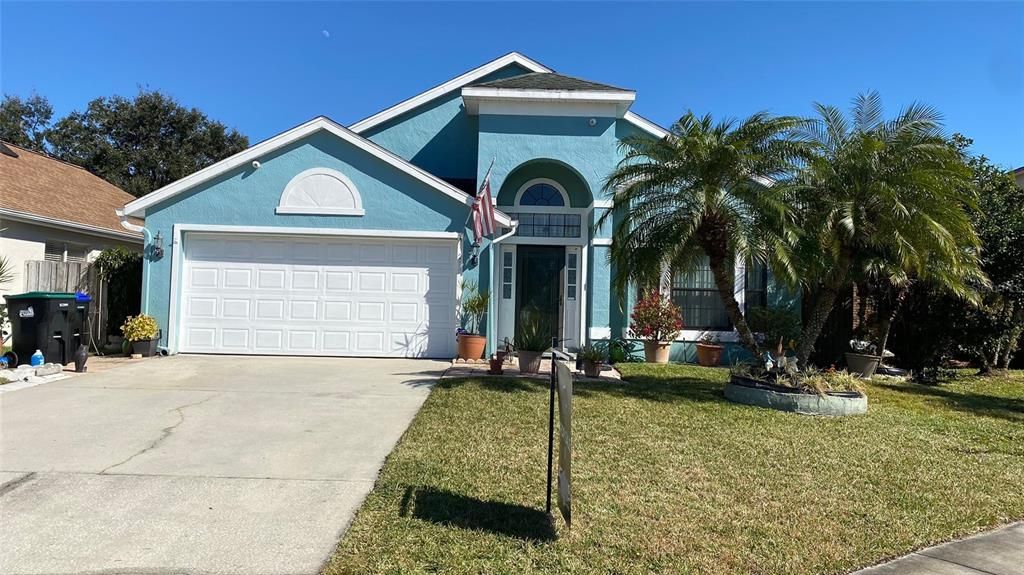 Recently Sold: $380,000 (4 beds, 2 baths, 2005 Square Feet)