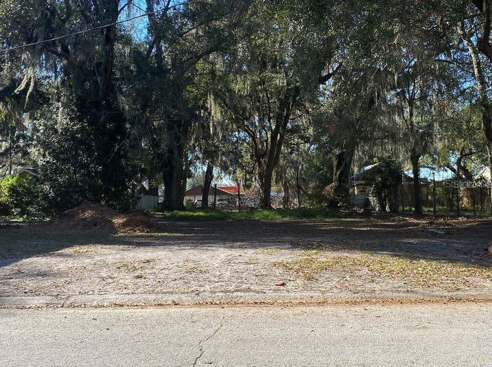 Recently Sold: $48,000 (0.11 acres)