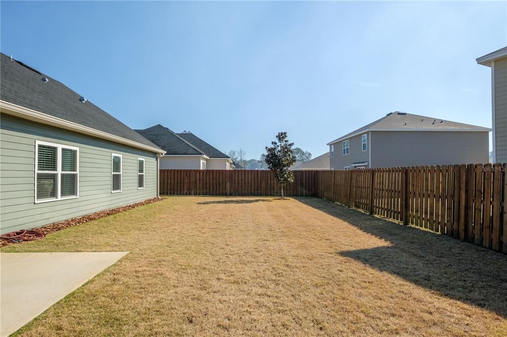 Recently Sold: $289,900 (3 beds, 2 baths, 1454 Square Feet)