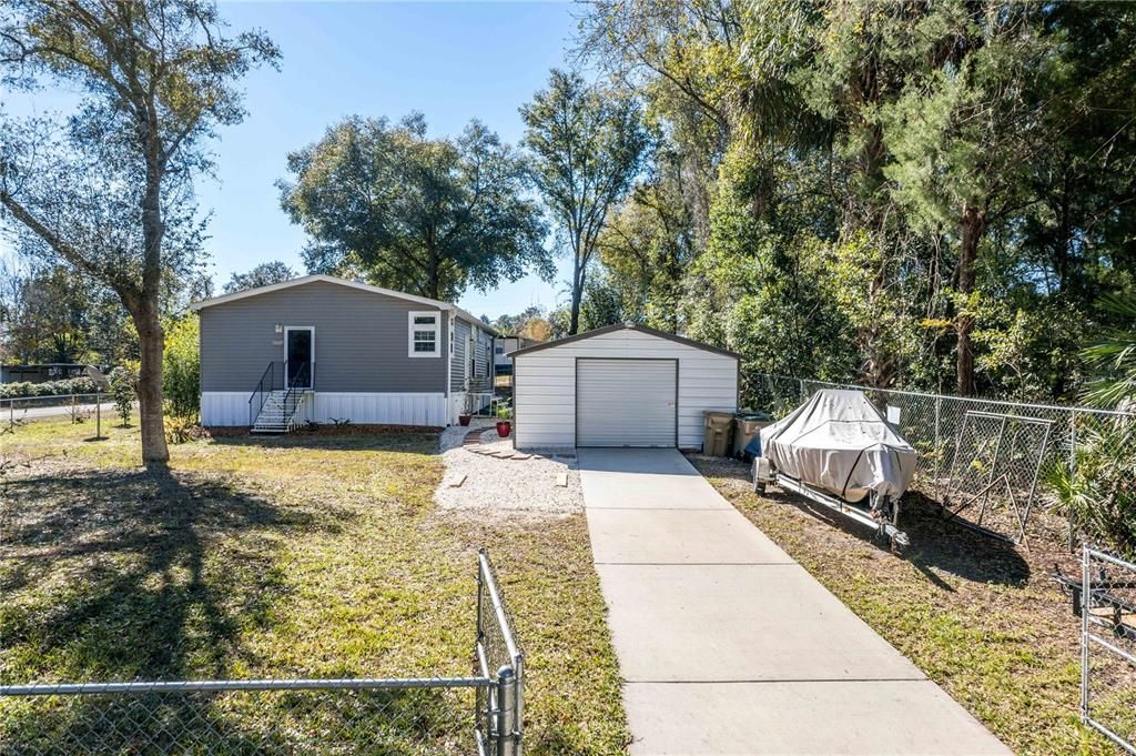 Recently Sold: $179,000 (2 beds, 2 baths, 1120 Square Feet)