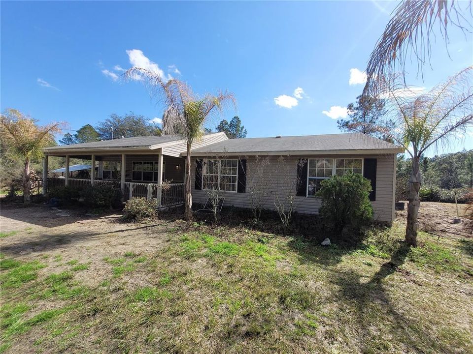 Recently Sold: $275,000 (4 beds, 1 baths, 1680 Square Feet)