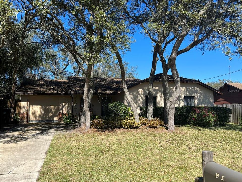 Recently Sold: $260,000 (3 beds, 2 baths, 1247 Square Feet)