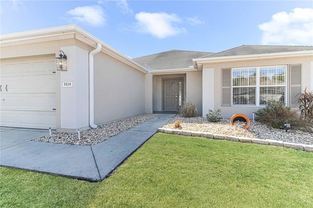 Recently Sold: $265,000 (2 beds, 2 baths, 1596 Square Feet)