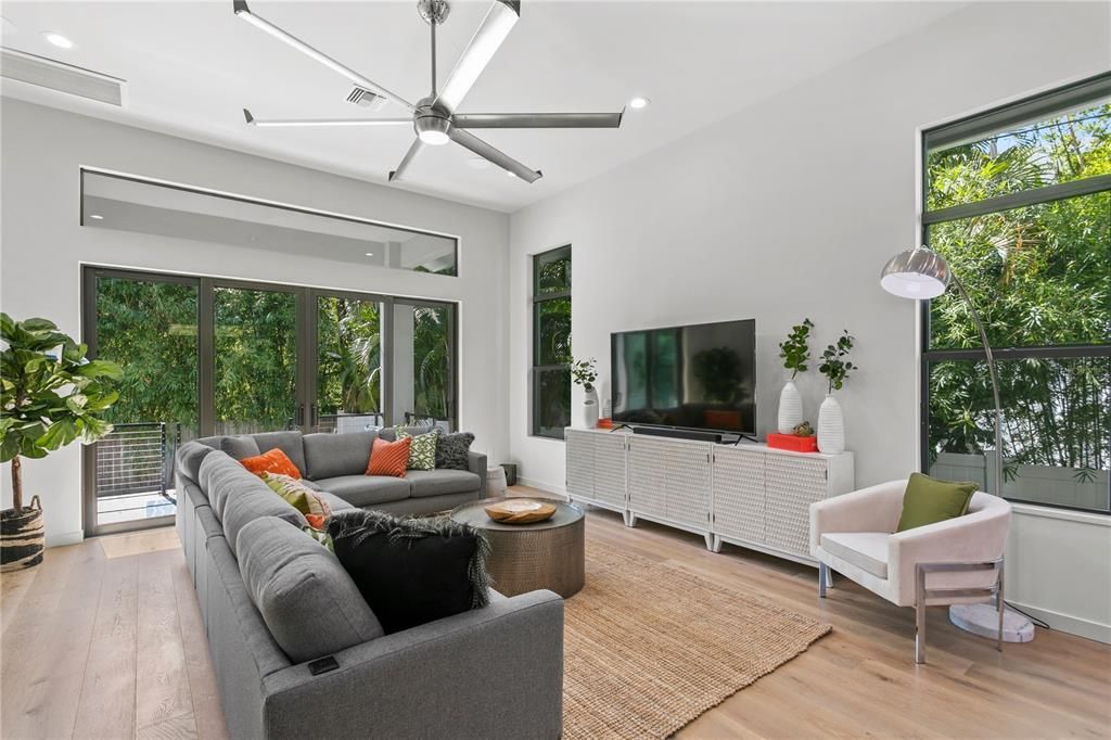 Active With Contract: $1,700,000 (4 beds, 4 baths, 4205 Square Feet)