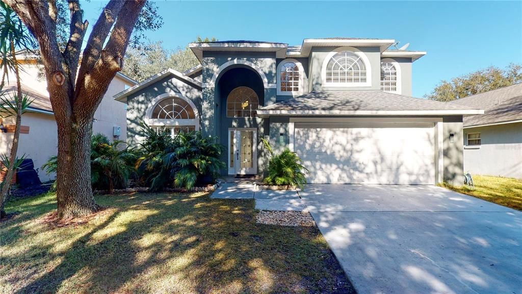 Recently Rented: $2,600 (4 beds, 2 baths, 2372 Square Feet)