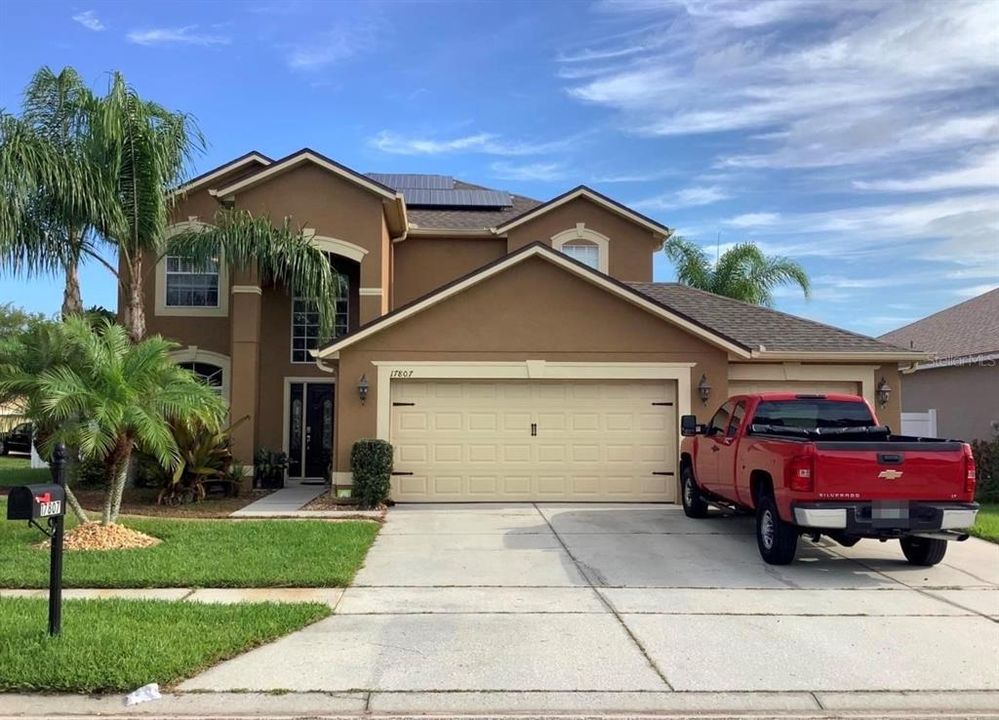 Recently Sold: $495,000 (4 beds, 2 baths, 2490 Square Feet)
