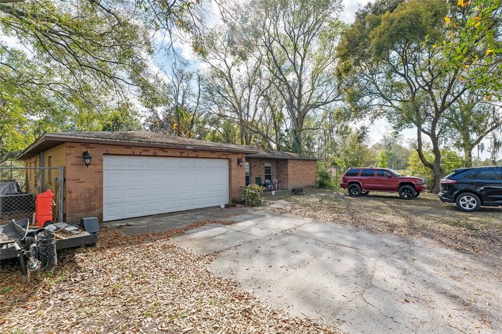 Recently Sold: $201,000 (3 beds, 2 baths, 1629 Square Feet)