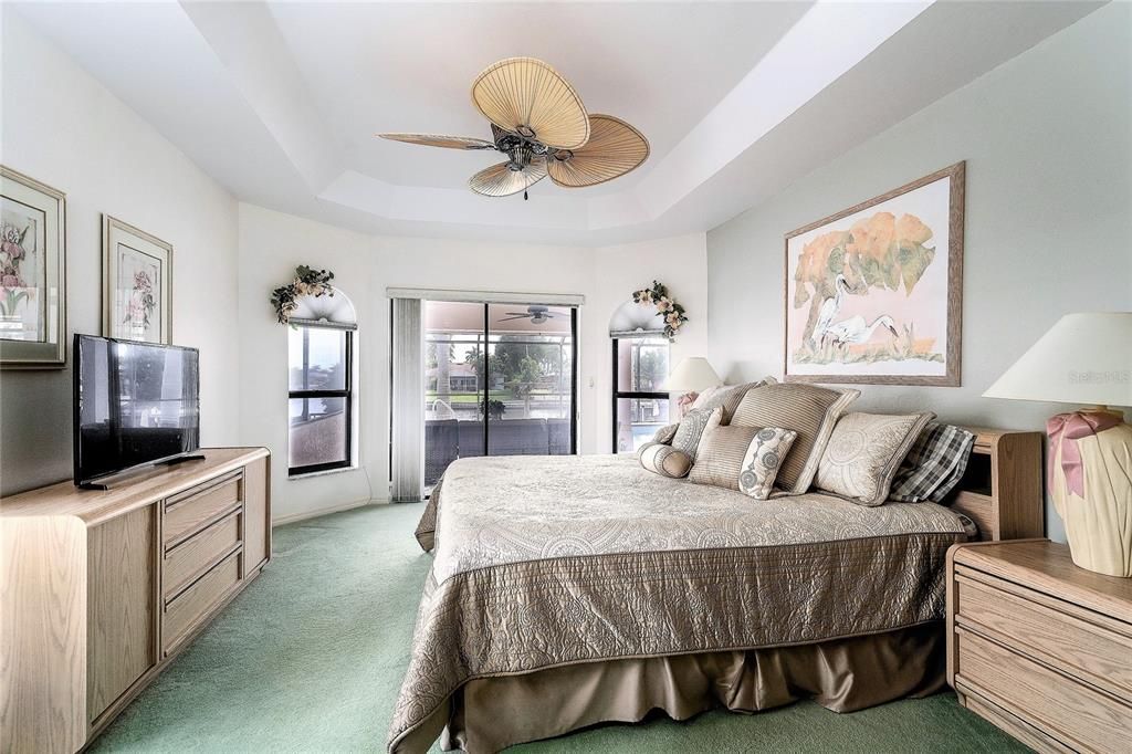 Recently Sold: $1,100,000 (3 beds, 3 baths, 2450 Square Feet)