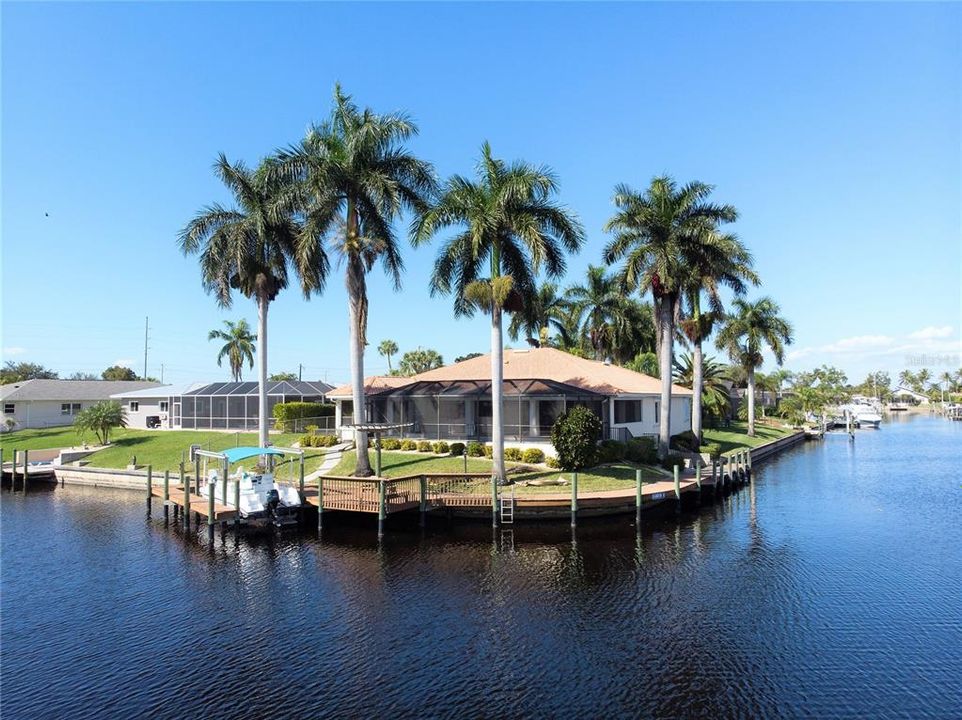 Recently Sold: $1,100,000 (3 beds, 3 baths, 2450 Square Feet)