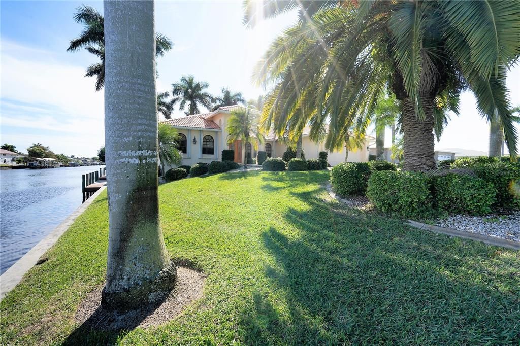 Recently Sold: $1,100,000 (3 beds, 3 baths, 2450 Square Feet)