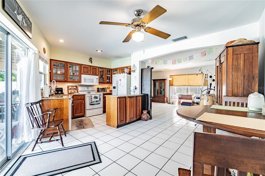 Recently Sold: $839,000 (3 beds, 2 baths, 1493 Square Feet)