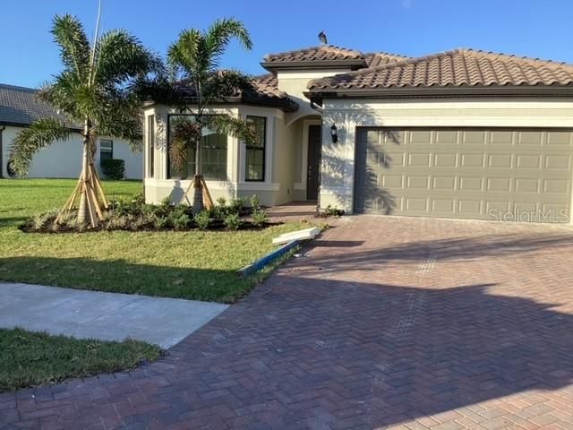 Recently Sold: $398,065 (2 beds, 2 baths, 1889 Square Feet)