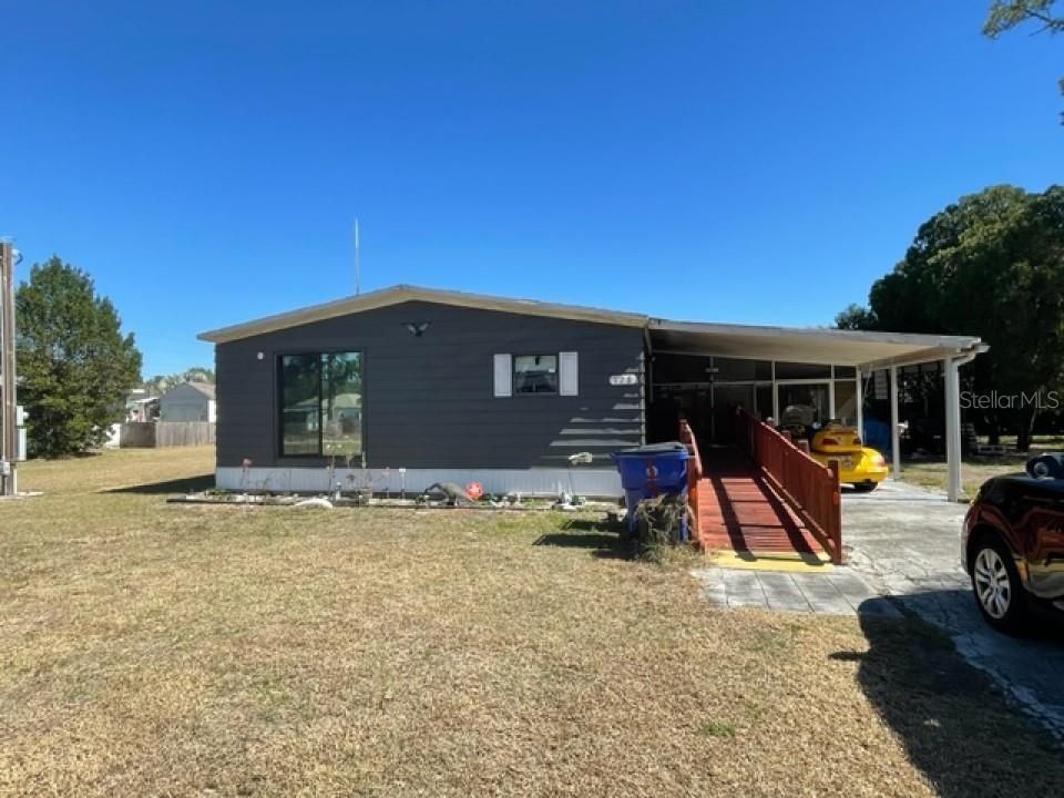 Recently Sold: $89,900 (2 beds, 2 baths, 1296 Square Feet)