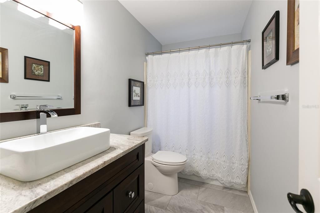 最近售出: $389,000 (3 贝兹, 2 浴室, 1740 平方英尺)