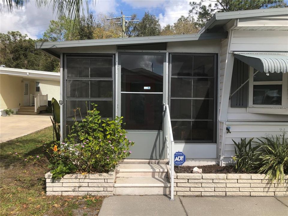 Recently Sold: $150,000 (2 beds, 2 baths, 672 Square Feet)