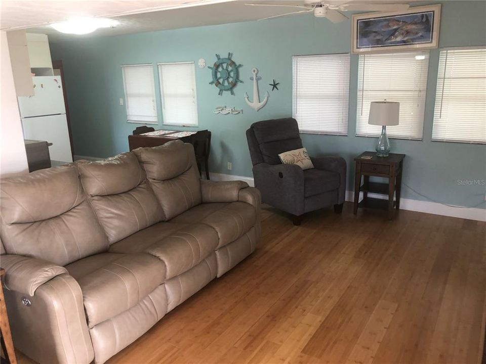 Recently Sold: $150,000 (2 beds, 2 baths, 672 Square Feet)