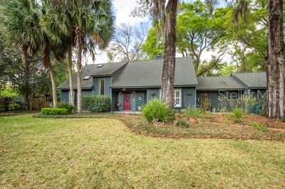 Recently Sold: $410,000 (4 beds, 3 baths, 2656 Square Feet)