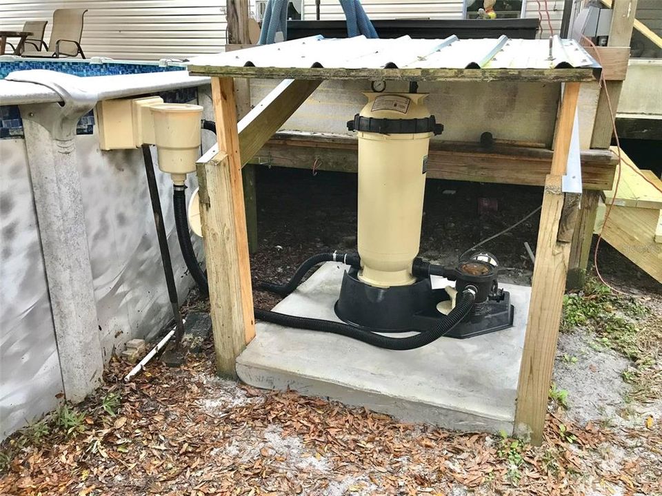 Pool Pump and Filter