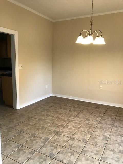 Recently Sold: $199,500 (4 beds, 2 baths, 2021 Square Feet)