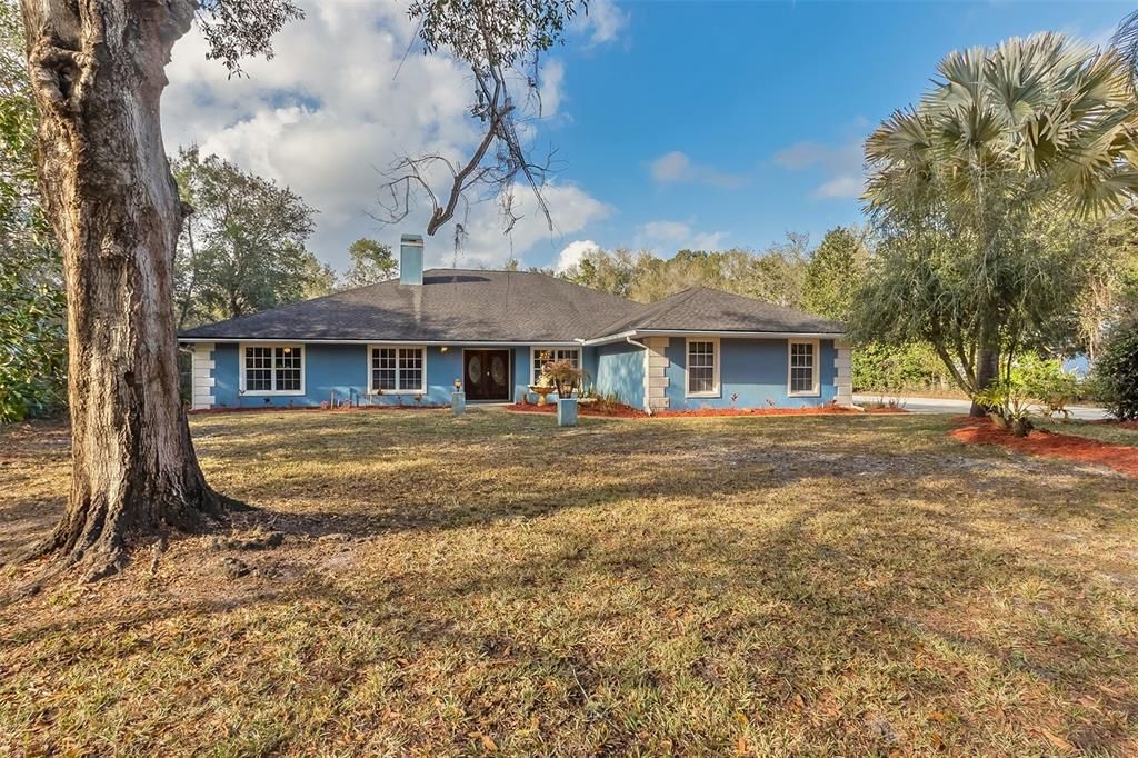 Recently Sold: $549,000 (4 beds, 2 baths, 2897 Square Feet)