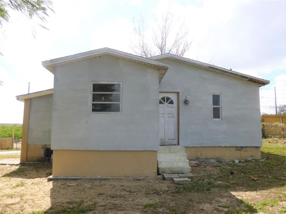 Recently Sold: $50,000 (3 beds, 1 baths, 972 Square Feet)