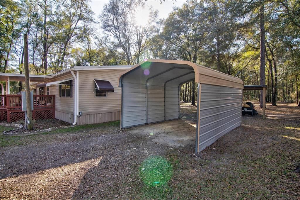 Recently Sold: $165,000 (3 beds, 2 baths, 1188 Square Feet)