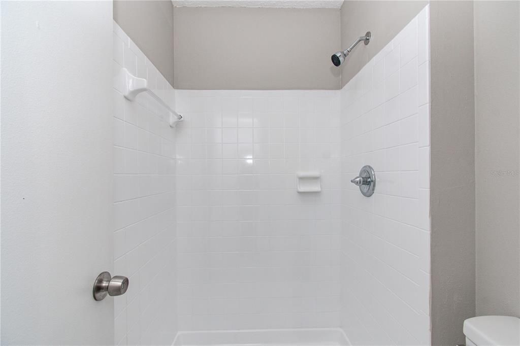 最近售出: $125,000 (2 贝兹, 2 浴室, 876 平方英尺)