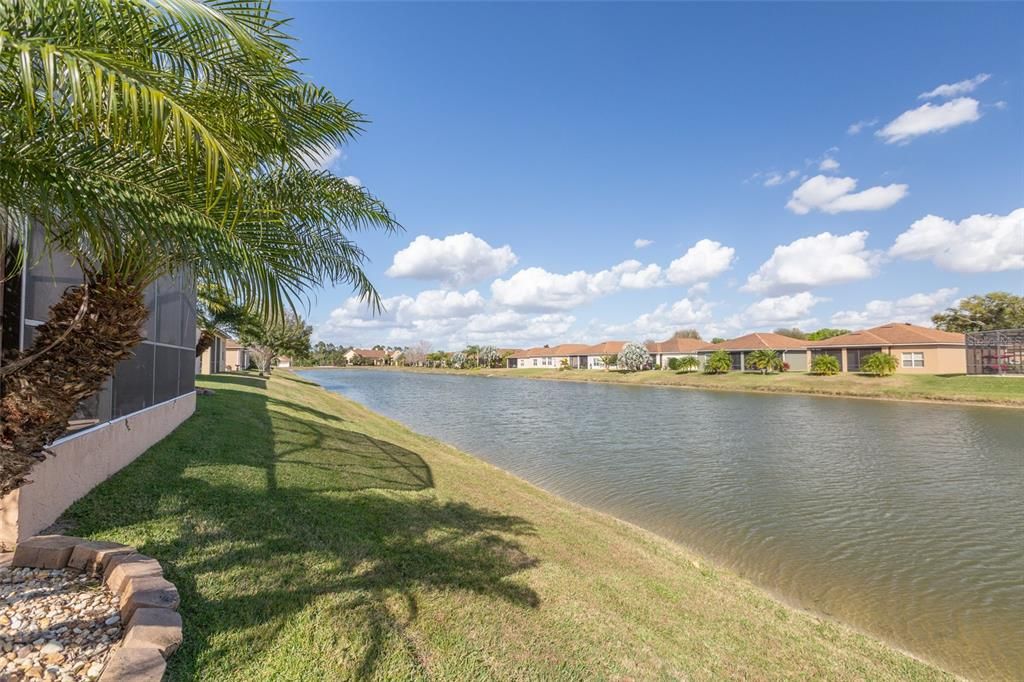 Vendido Recientemente: $300,000 (3 camas, 2 baños, 1947 Pies cuadrados)