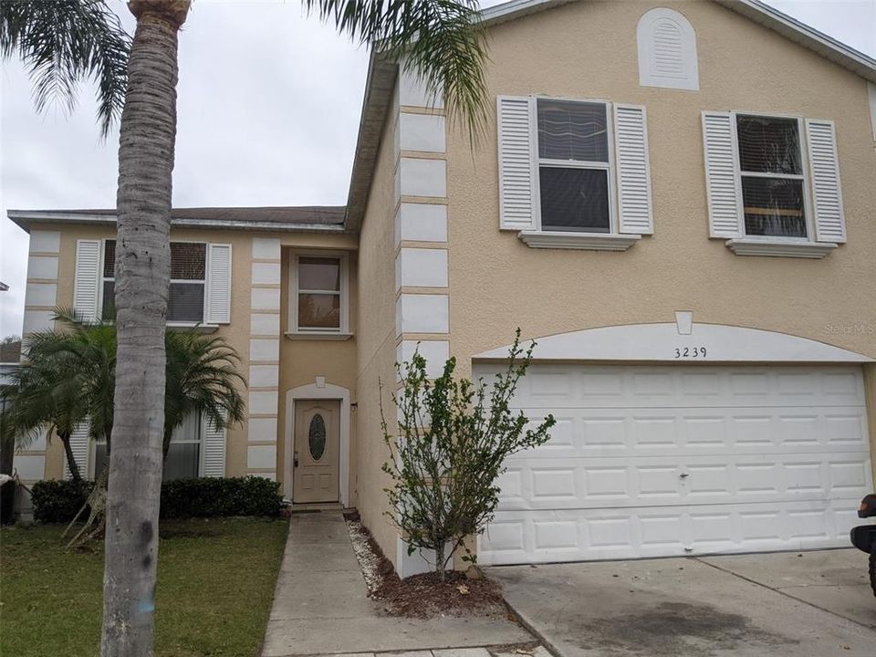 Recently Rented: $2,995 (6 beds, 2 baths, 3488 Square Feet)