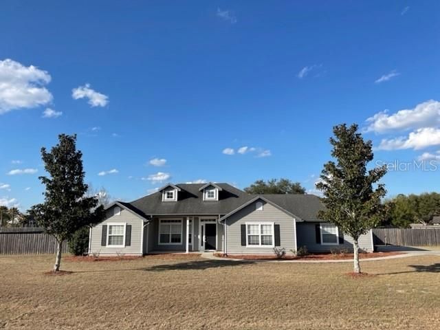 最近售出: $339,900 (3 贝兹, 2 浴室, 1719 平方英尺)