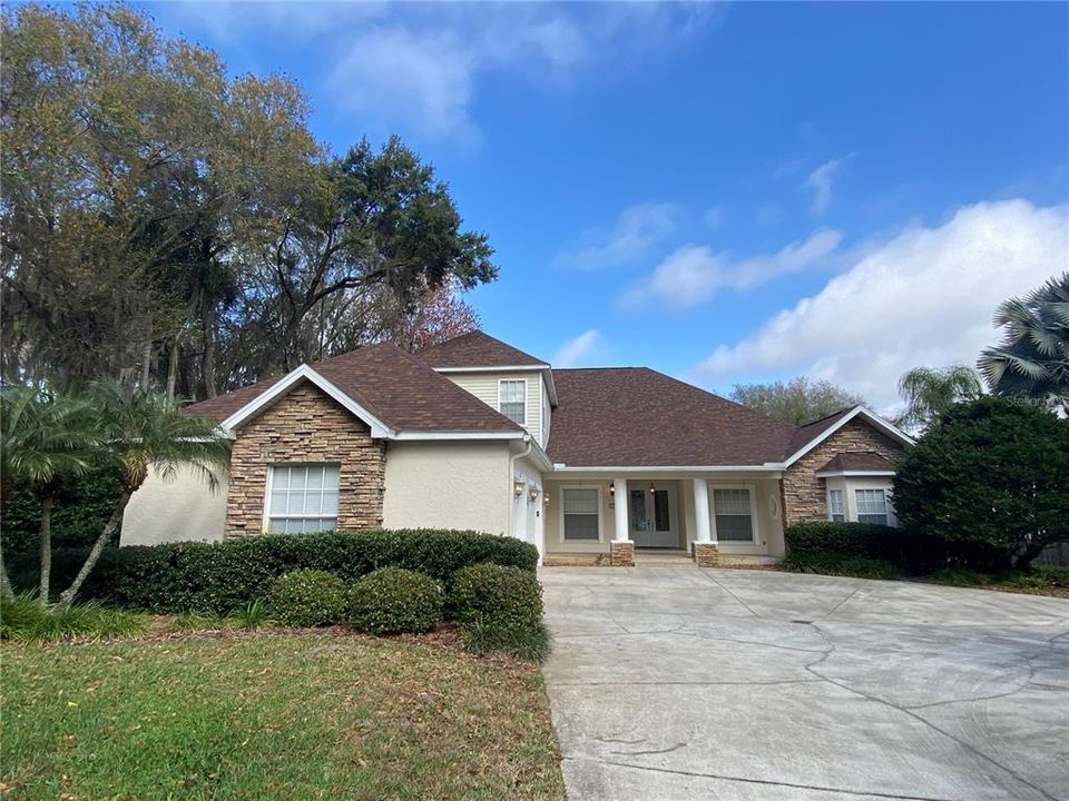 Recently Rented: $6,995 (4 beds, 5 baths, 4256 Square Feet)