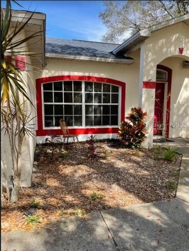 Recently Sold: $280,000 (3 beds, 2 baths, 1708 Square Feet)