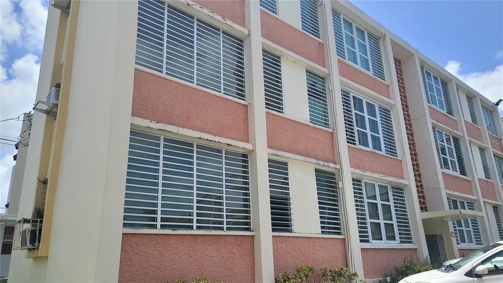 Vendido Recientemente: $88,000 (1 camas, 1 baños, 0 Pies cuadrados)