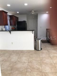 Recently Sold: $225,000 (3 beds, 2 baths, 1194 Square Feet)