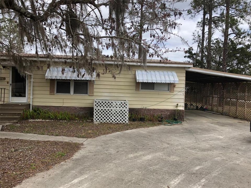 Recently Sold: $109,900 (3 beds, 2 baths, 1440 Square Feet)