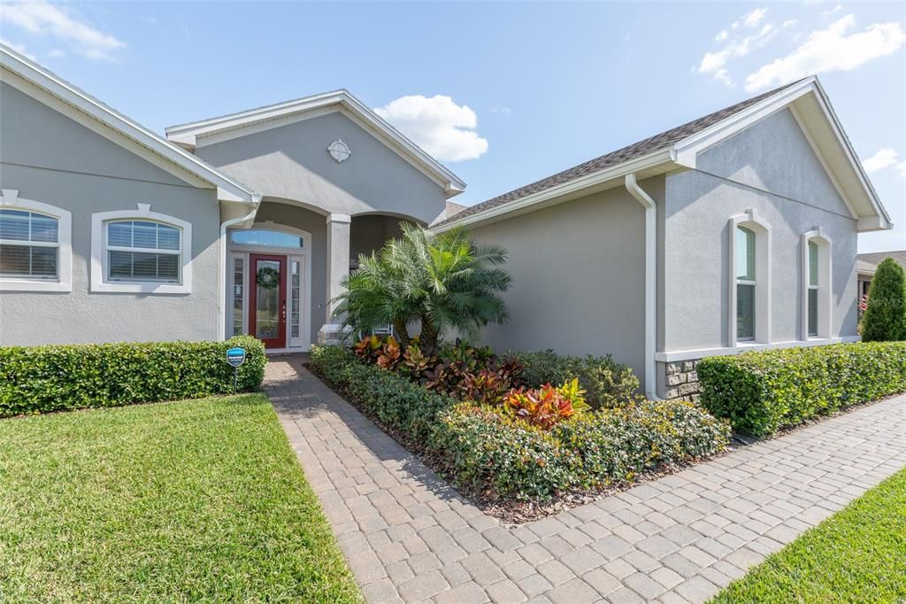 Recently Sold: $829,500 (4 beds, 3 baths, 3088 Square Feet)