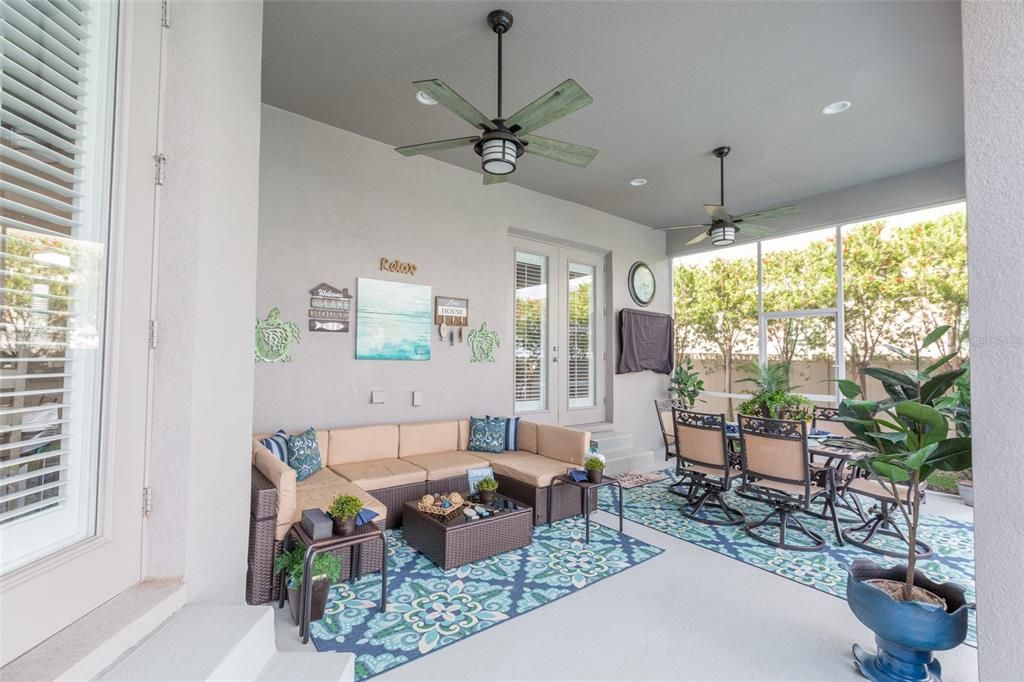 Recently Sold: $829,500 (4 beds, 3 baths, 3088 Square Feet)