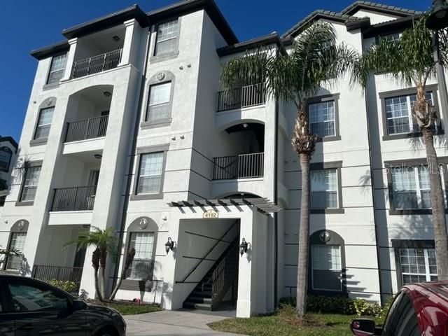 Recently Sold: $284,900 (2 beds, 2 baths, 1112 Square Feet)