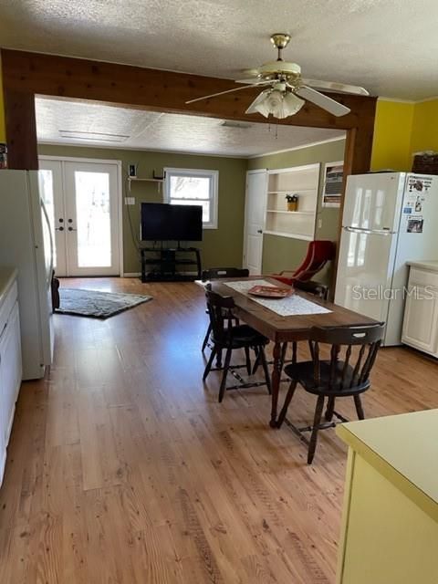 Kitchen to Family room