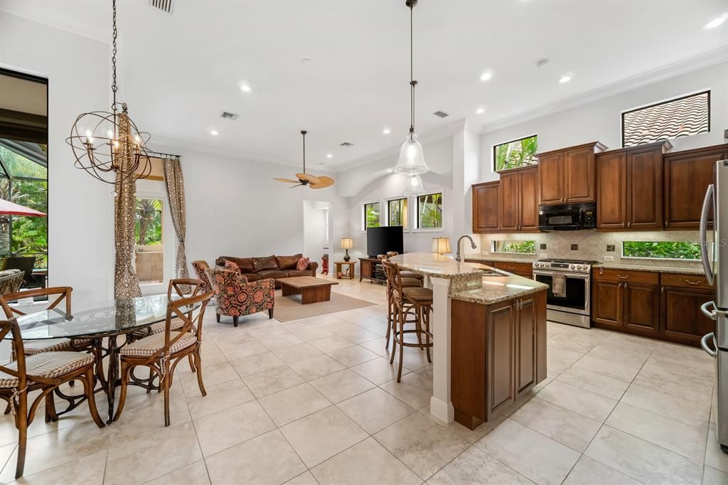 Recently Sold: $959,000 (3 beds, 3 baths, 2674 Square Feet)