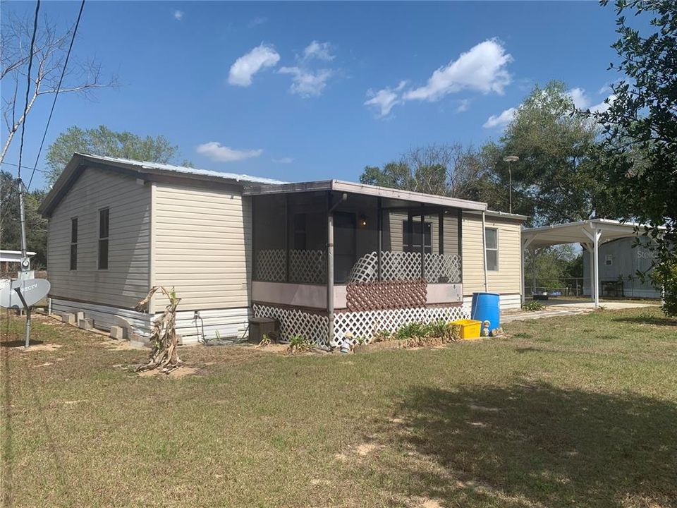 Recently Sold: $95,000 (3 beds, 2 baths, 1080 Square Feet)