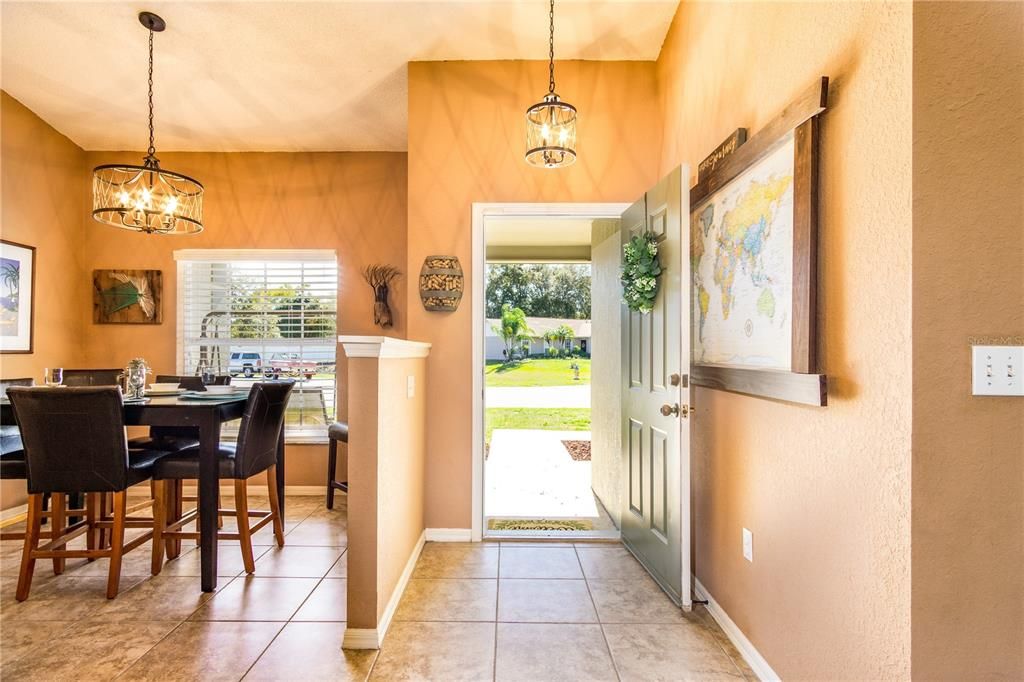 Recently Sold: $399,000 (3 beds, 2 baths, 1884 Square Feet)