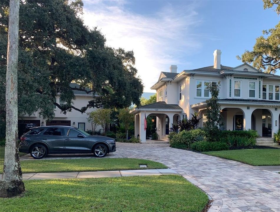 Recently Sold: $1,999,999 (7 beds, 5 baths, 5114 Square Feet)