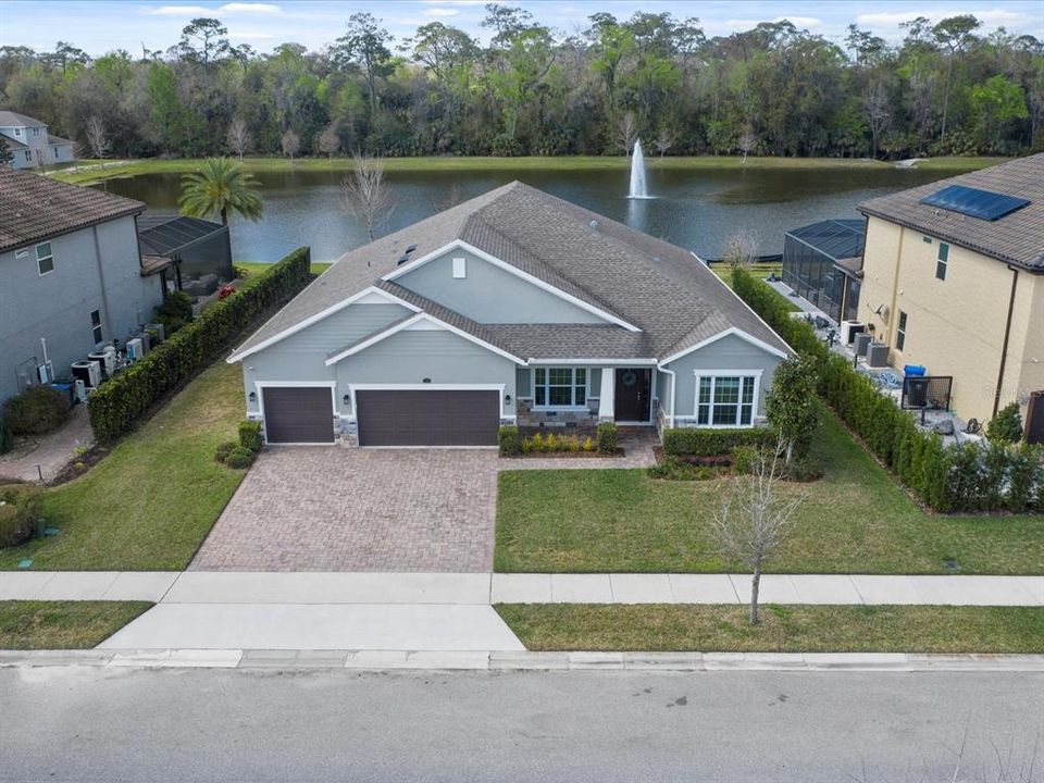 Recently Sold: $665,000 (4 beds, 3 baths, 3057 Square Feet)