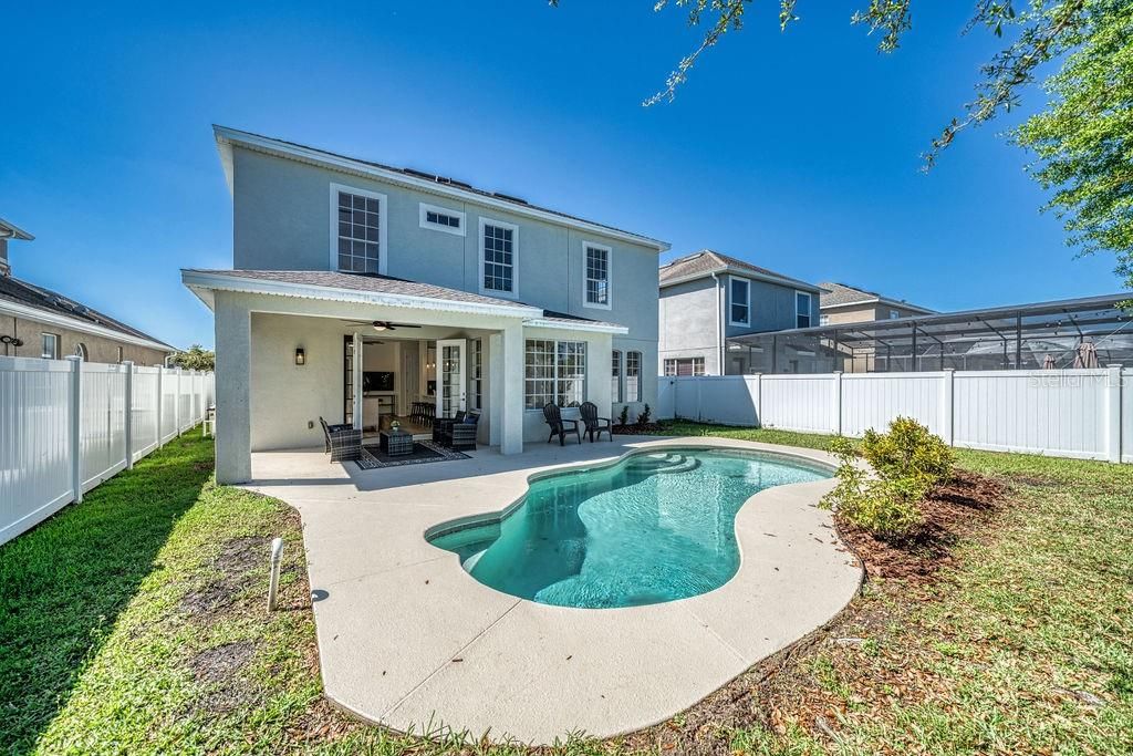 Recently Sold: $599,900 (4 beds, 2 baths, 2951 Square Feet)