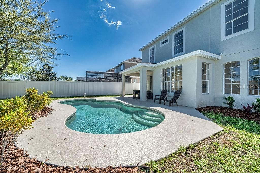 Recently Sold: $599,900 (4 beds, 2 baths, 2951 Square Feet)