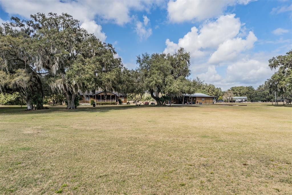 Recently Sold: $850,000 (3 beds, 2 baths, 1863 Square Feet)